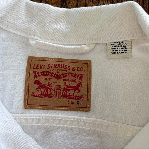 Levi’s Original Trucker Jacket White Denim Pockets Button Front Women’s Size XL - Picture 11 of 15